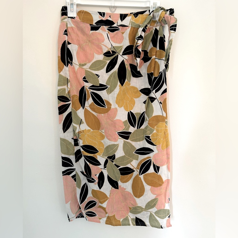 100% Linen Rachel Zoe floral wrap skirt size M